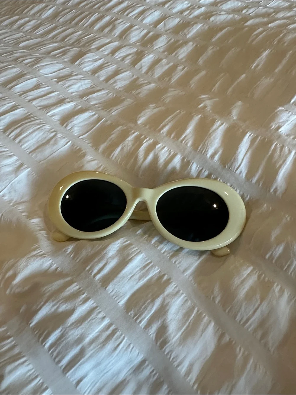 Butter Yellow Oval Retro Sunglasses Frames with Black Lenses